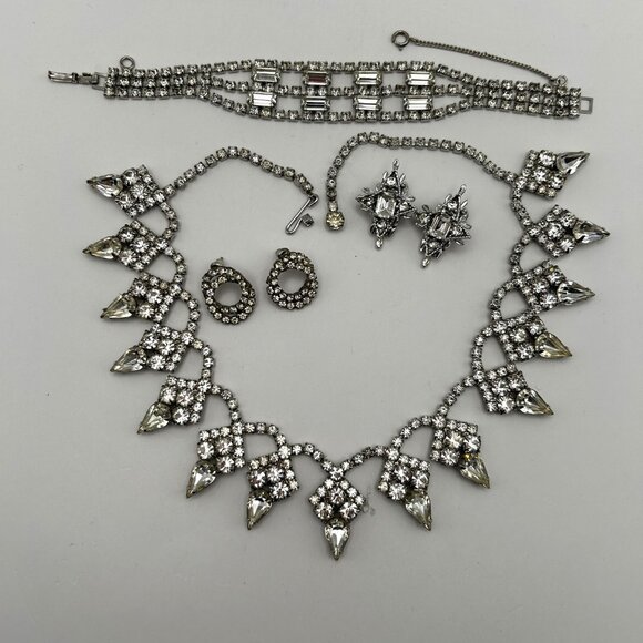 Vintage Rhinestone Jewelry Set Necklace Bracelet Earrings Bridal Prom Formal - Picture 11 of 12